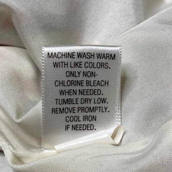 Elle Women's Abstract Print Pleated Neckline Short Sleeve Top Red Black Size S - Picture 7 of 11